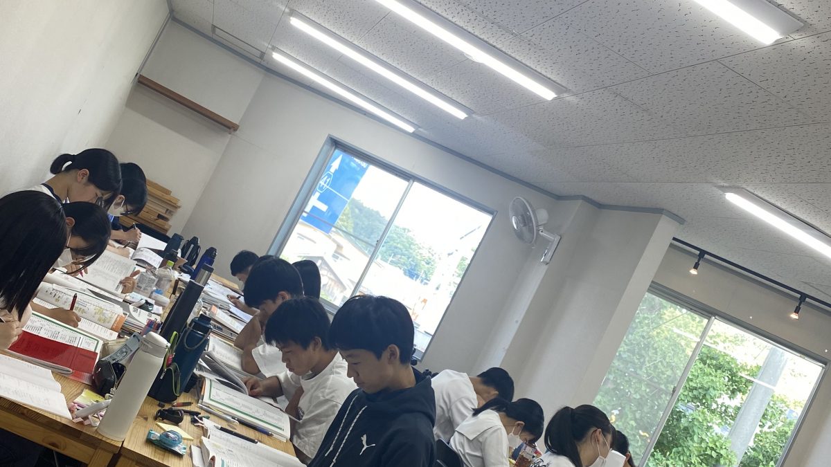 【スタディハウス 秋田 塾】記事更新✍️「インプットで満足しない！中3生夏休み最後の一週間」