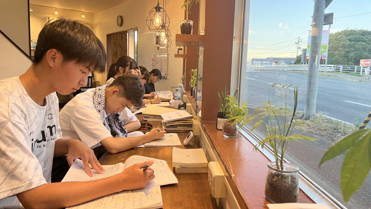 【スタディハウス 秋田 塾】記事更新✍️「高３高卒全国模試で100点取ったよ‼️ー集中力が落ちている子どもに、どう声かけしますか？ー」