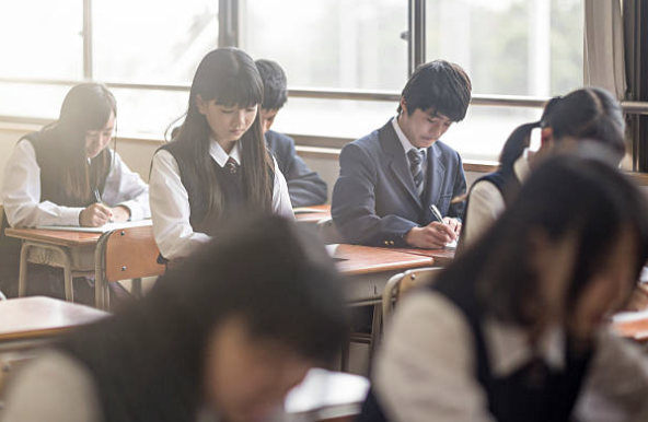 【スタディハウス 秋田 塾】記事更新✍️「1年生の夏までに“志望校が決まる”塾 ― STUDY HOUSEの逆算カリキュラム」