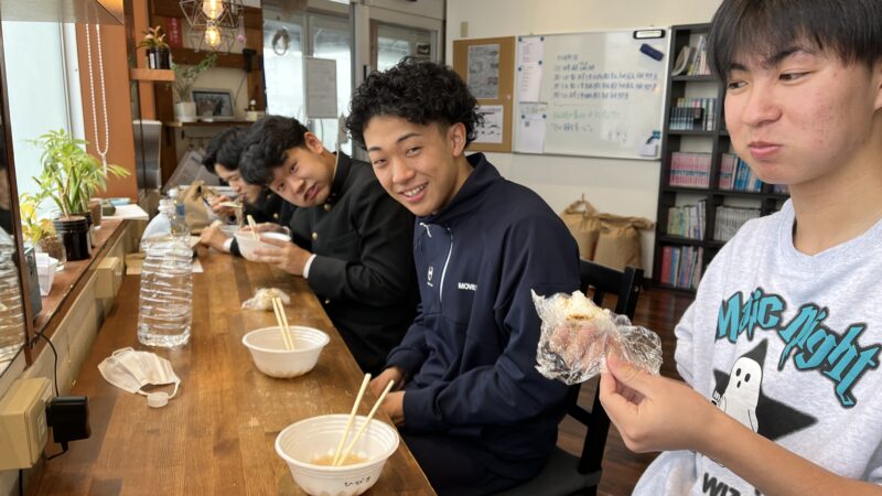 【スタディハウス 秋田 塾】記事更新✍️「スマホ認知症&『わかったつもり』が学力を奪う」―  STUDY HOUSEが“意味の理解”に警鐘を鳴らす理由 ―