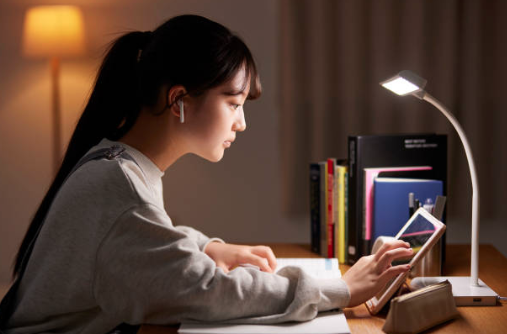 【スタディハウス 秋田 塾】記事更新✍️「学び続けるためのヒントー明日は秋田県公立高校入試。もう1年後には受験生になる中２生へー」